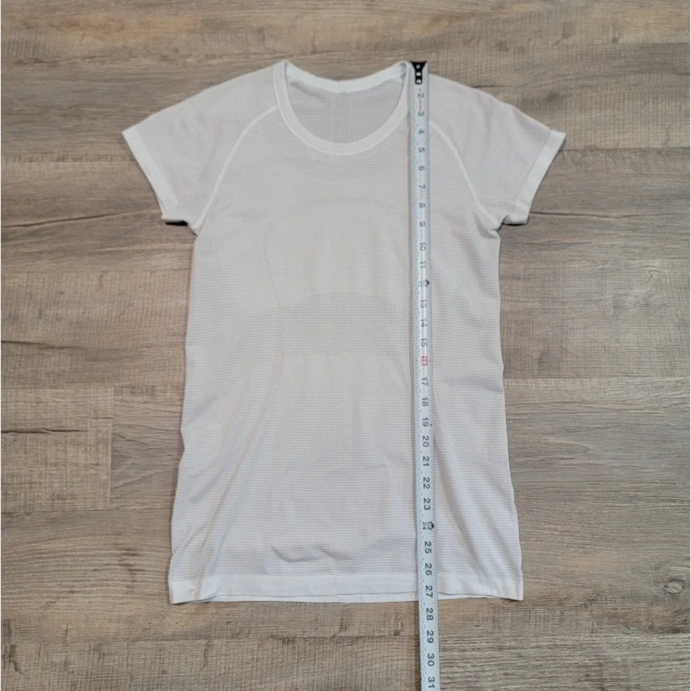 lululemon athletica lululemon swiftly